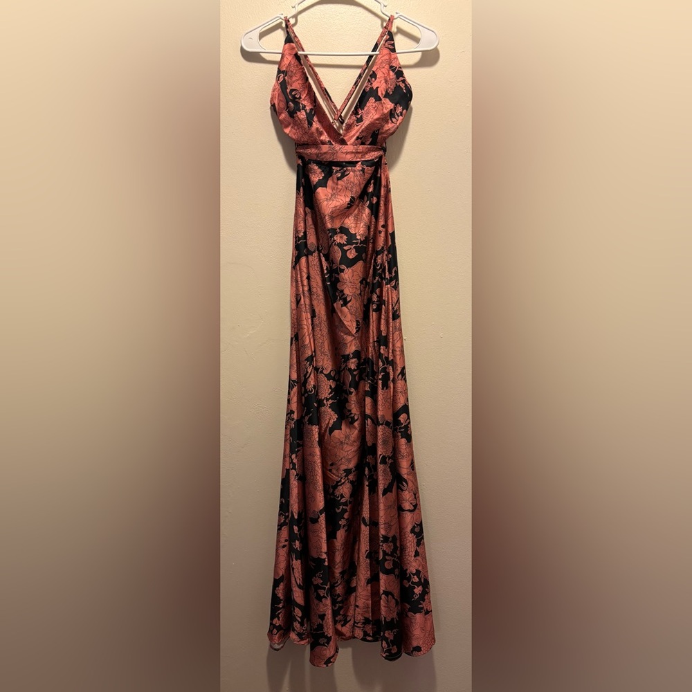 Elegant Floral Rose Gold Maxi Dress NWT